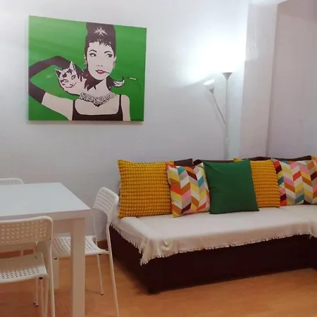 Centrico Apartamento En Valencia Proximo Parada De Metro Angel Guimera Exterior photo