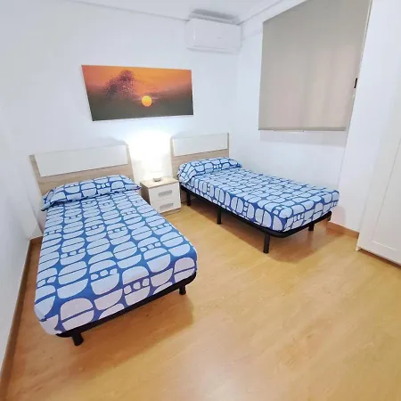 Centrico Apartamento En Valencia Proximo Parada De Metro Angel Guimera Exterior photo