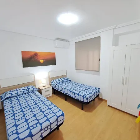 Centrico Apartamento En Valencia Proximo Parada De Metro Angel Guimera Exterior photo